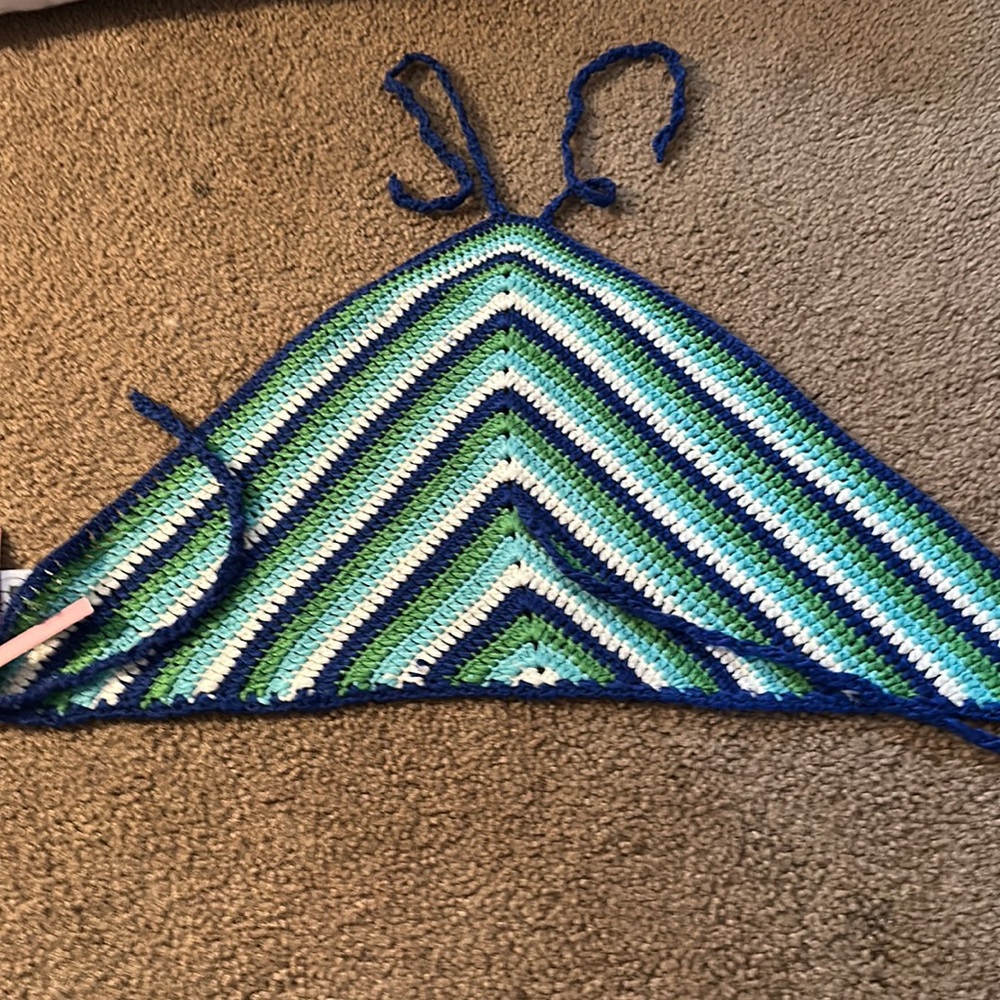 Beginning Boutique Knit Halter top